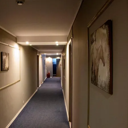 Breza Hotel 3*
